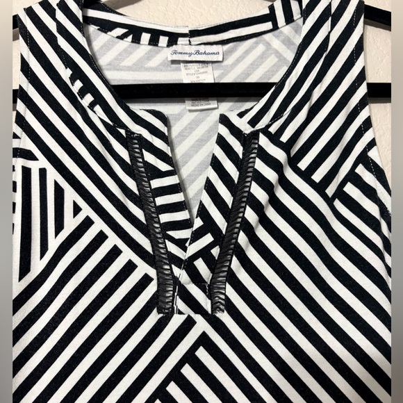 Tommy Bahama Chic Black White Geometric Striped Sleeveless Stretchy Mini Dress - Picture 6 of 12